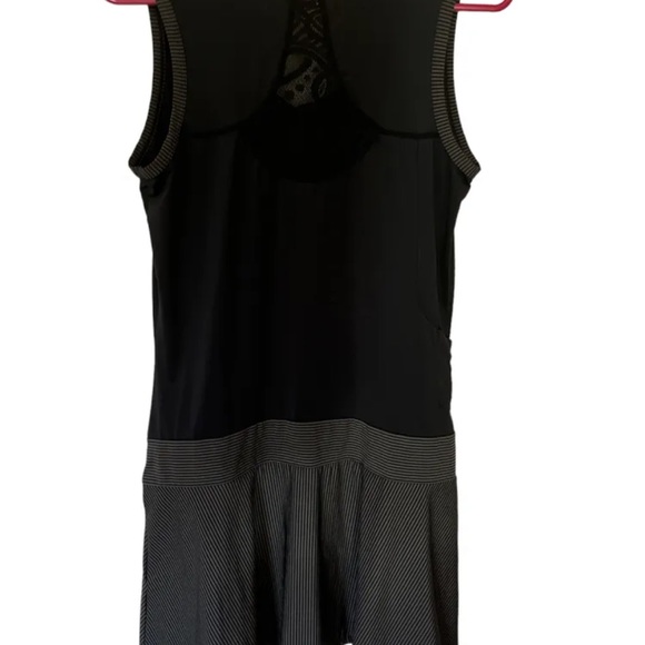 Merrell athletic dress - Picture 3 of 4